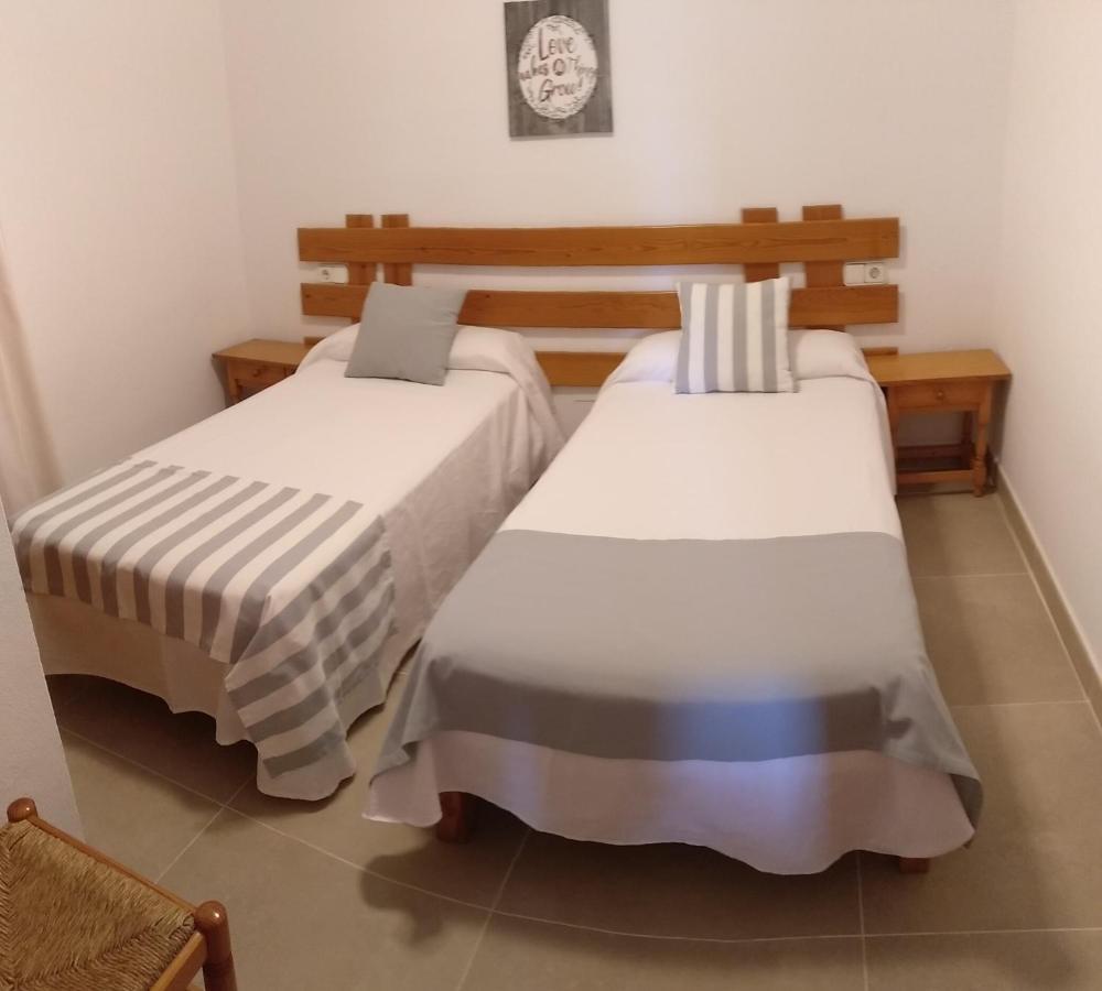 Viviendas Turisticas Vacacionales Allida Playa Migjorn Buitenkant foto
