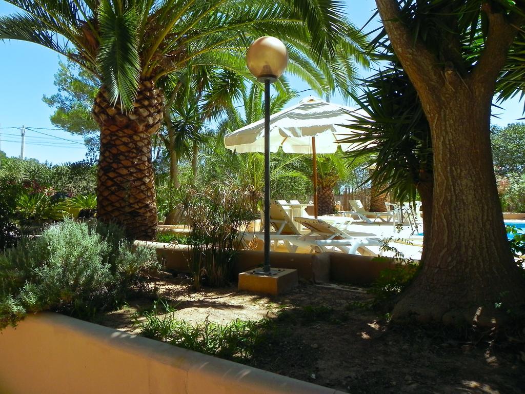 Viviendas Turisticas Vacacionales Allida Playa Migjorn Buitenkant foto