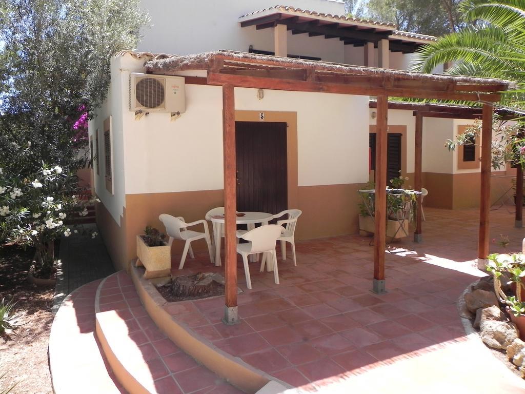 Viviendas Turisticas Vacacionales Allida Playa Migjorn Buitenkant foto