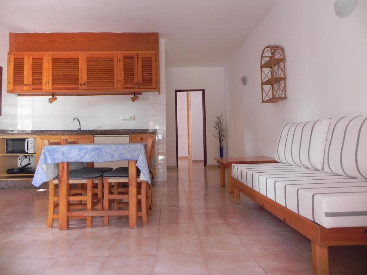 Viviendas Turisticas Vacacionales Allida Playa Migjorn Buitenkant foto